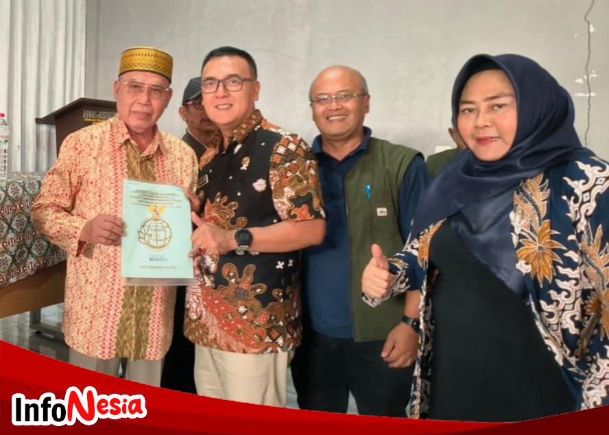 Desa Jaya Mekar Bagikan 125 Sertifikat Tanah Program PTSL Tahap 1 : Begini Ucap Camat Padalarang