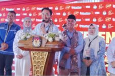 Pasangan Jeje Ritchie Ismail dan Asep Ismail Telah Mendaftar KPU Sebagai Calon Bupati Dan Wakil Bupati Pasangan Jeje Ritchie Ismail dan Asep Ismail Telah Mendaftar KPU Sebagai Calon Bupati Dan Wakil Bupati