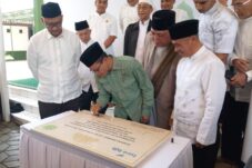 Bupati Bandung Dr H.M Dadang Supriatna Dukung Berdirinya Perguruan Tinggi Berbasis Pesantren.