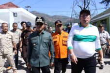 Kang H Cucun Ketua Fraksi FKB ,DPR RI Turun Langsung Ke Lokasi Bencana Alam Gempa Bumi di Kabupaten Bandung.