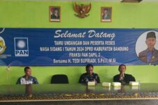 H.Tedi Supriadi S.Pd.i M.Si Anggota DPRD Dari Fraksi PAN Laksanakan Reses Pertama Tampung Aspirasi Masyarakat