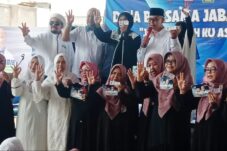 Habibi Calon wakil Gubernur Jawa barat 2024  Bersama Relawan Jabar Asih KBB Gelar Doa Bersama Untuk Kemenangan Pilkada 2024