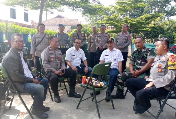 Polsek Dayeuhkolot Kompol Suyatno S.Pd.I.M.M Bersama Forkopimcam Dukung Ketahanan Pangan Nasional.