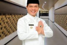 Bupati Bandung HM Dadang Supriatna, Ucapkan Selamat Hari Guru Nasional 2024 : “Guru Hebat, Indonesia Kuat”