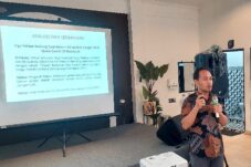 H Dadang Supriatna – Ali Syakieb Unggul Versi Quick Count LSI Denny JA, Ini 3 Faktor Keberhasilannya. H Dadang Supriatna – Ali Syakieb Unggul Versi Quick Count LSI Denny JA, Ini 3 Faktor Keberhasilannya.