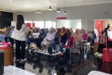 Workshop AI dan Media Sosial untuk UMKM Perempuan