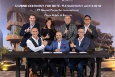 Sumber : Cross Hotels &amp; resorts