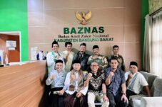 Baznas KBB Tetapkan Besaran Zakat Fitrah dan Fidyah 2025, Ini Rinciannya Baznas KBB Tetapkan Besaran Zakat Fitrah dan Fidyah 2025, Ini Rinciannya