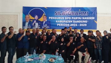 Ketua DPD ,Hj.Tiara Putri Julizar SH, Gelar Silaturahmi Bersama Jajaran Pengurus DPD Partai Nasdem Kabupaten Bandung. Ketua DPD ,Hj.Tiara Putri Julizar SH, Gelar Silaturahmi Bersama Jajaran Pengurus DPD Partai Nasdem Kabupaten Bandung.