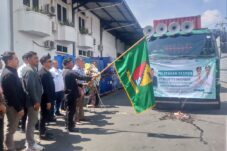Sektor Perdagangan Kabupaten Bandung Kembali Torehkan Prestasi di Kancah Internasional. Sektor Perdagangan Kabupaten Bandung Kembali Torehkan Prestasi di Kancah Internasional.