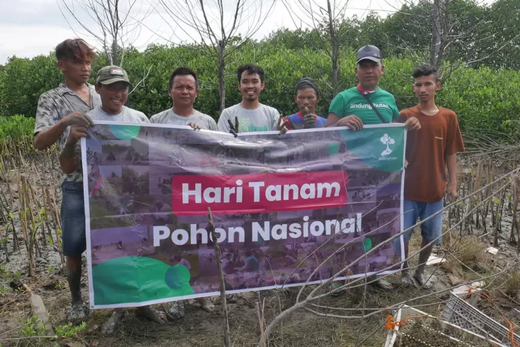 LindungiHutan Rayakan 9 Tahun Kolaborasi Penghijauan dengan Komunitas LindungiHutan Rayakan 9 Tahun Kolaborasi Penghijauan dengan Komunitas